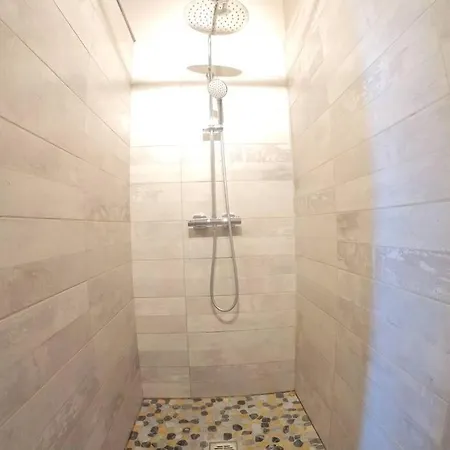 Apartment Bnbgones -le Rillard- - Proche Lyon - Wifi Rillieux-la-Pape